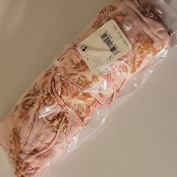 Free People Hilary Printed Top in Pink Combo - Picture 12 of 13